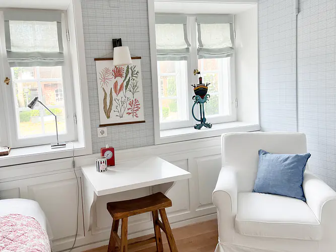Schlafzimmer mit Doppelbett